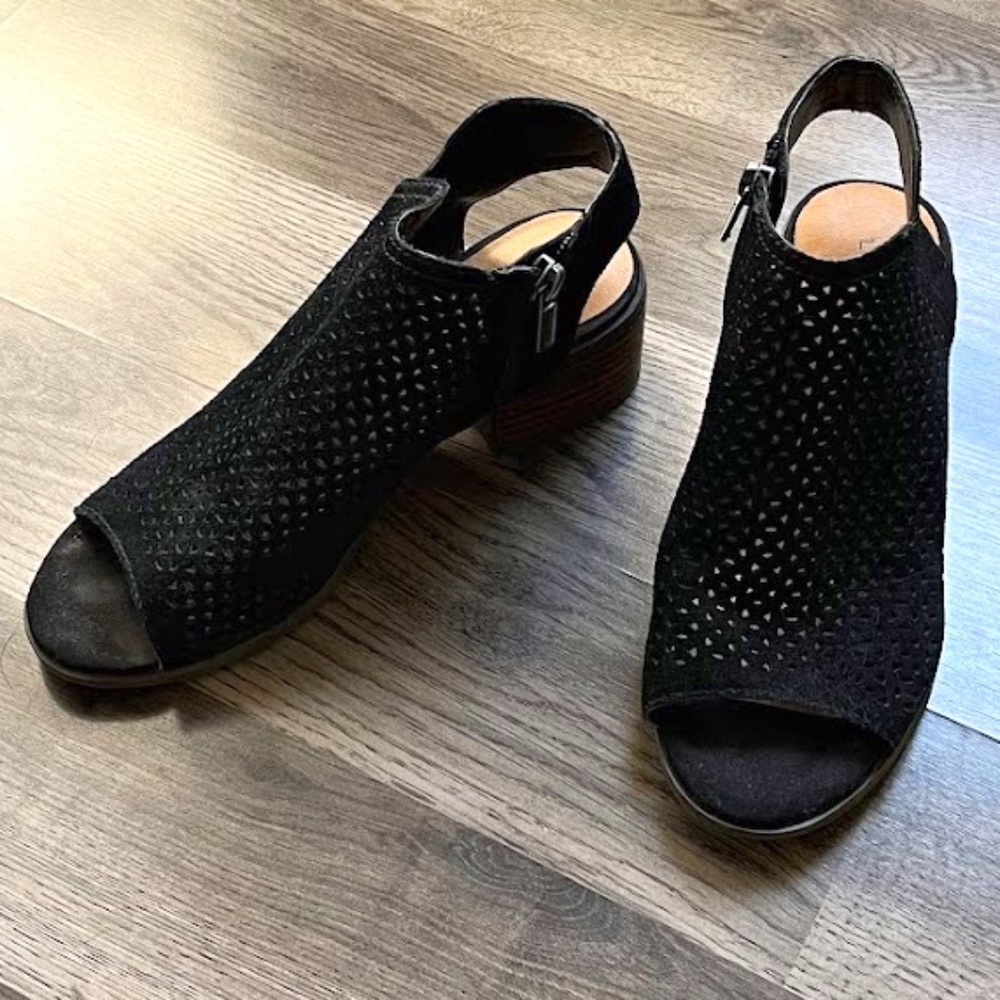 Lucky Brand | Bertel | Open Toe | Blocky Heel | Black Suede | 6